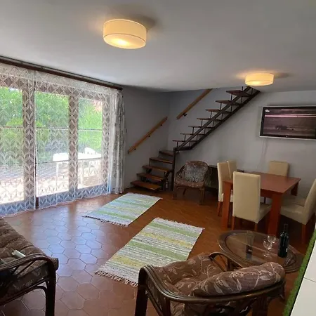 Holiday home Holiday Zamardi